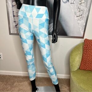 Geometric pattern legging